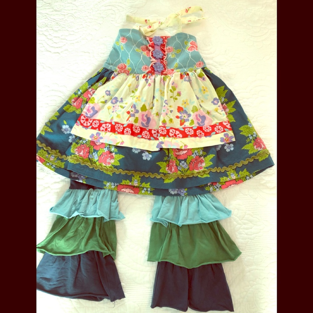Girls Matilda Jane Top and ruffle pants sz 4